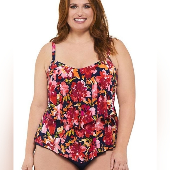croft & barrow Other - Floral Ruffle Tankini Top